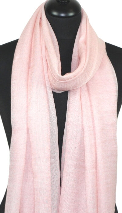 Écharpe en Laine Rose Pâle