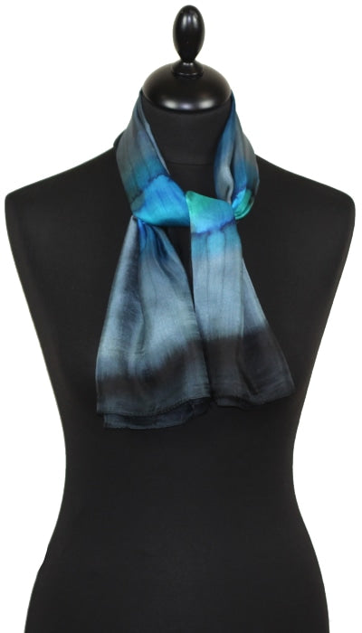 Foulard Carré en Soie Noir-Bleu-Brique