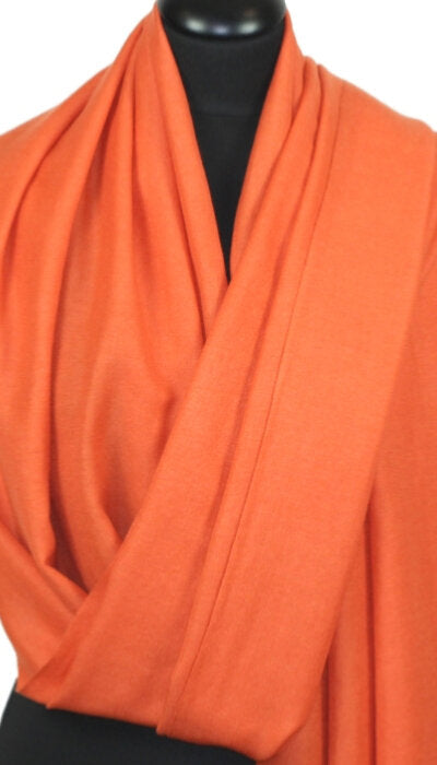 écharpe orange en cachemire et soie