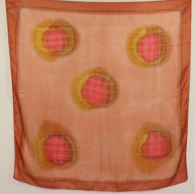 Foulard Carré en Soie Saumon-Or-Corail
