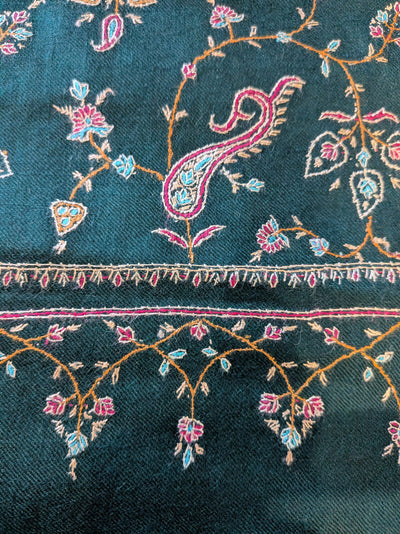 Handbestickter Imperialgrün-Pashmina