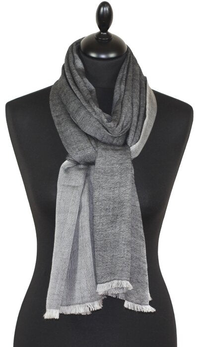 Écharpe en Laine Noire