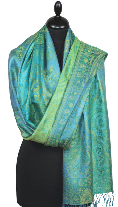 étole en soie bleu, vert et or pour femme