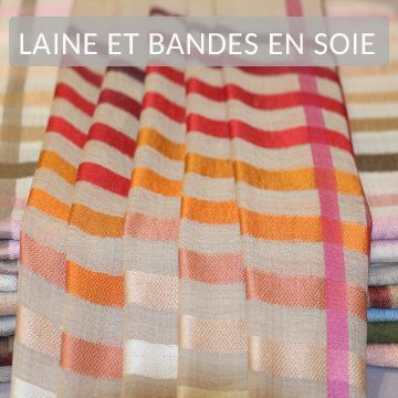 Écharpe laine et soie à rayures colorées et bandes satinées